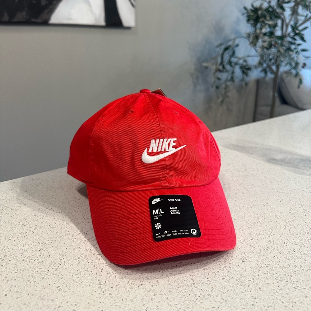 Nike Red & White Embroidered Logo Cap